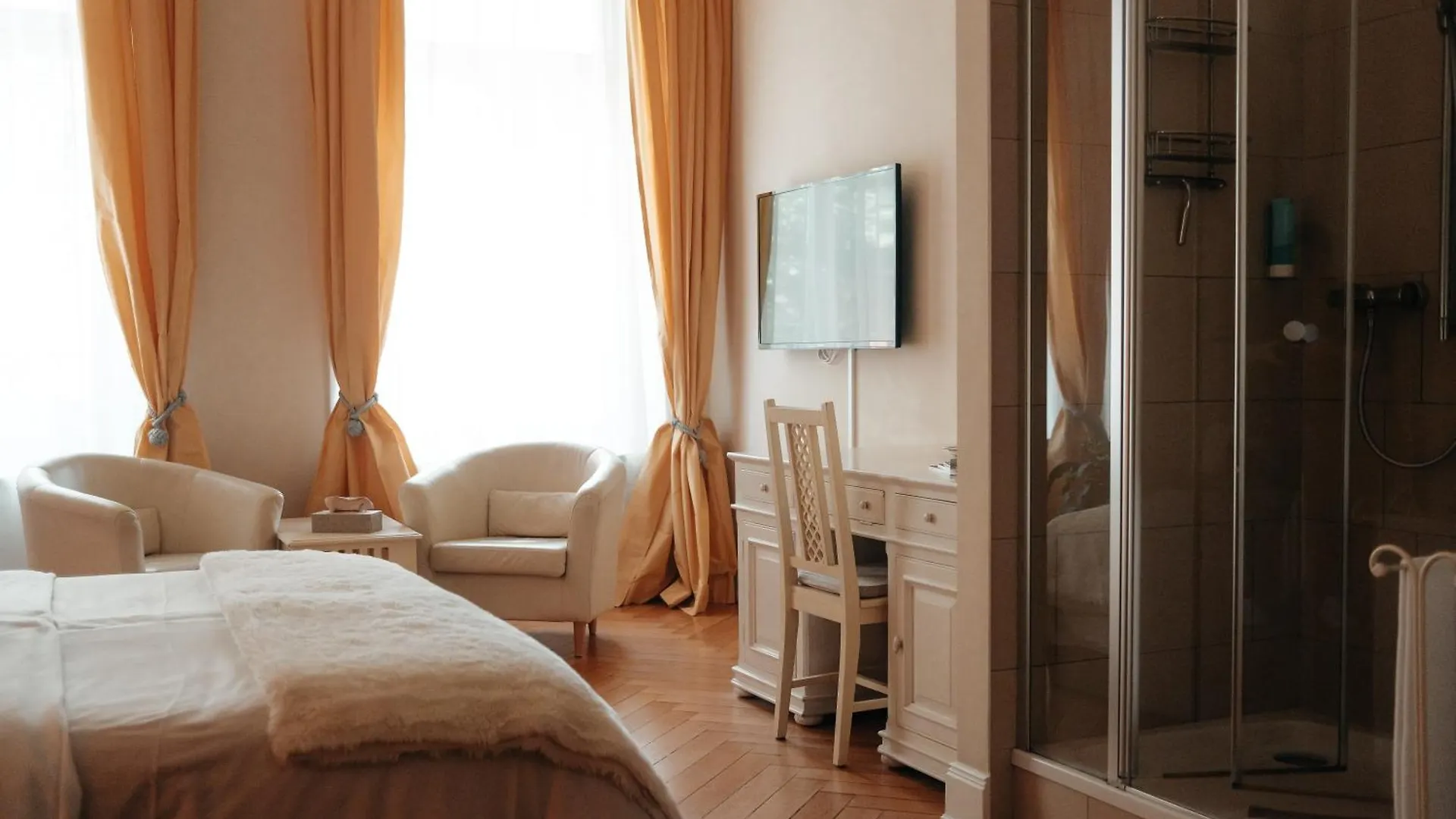 فندق مبيت وإفطار هامبورغ Hotel Am Museum